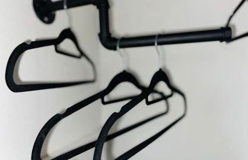 Whitmore House By RMR Accommodations - Newly Refurbed - Modern - Parking - Central - Foto 9