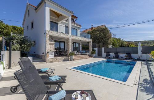Villa CAPTAINS house on Šolta island with private pool, 3 bedrooms, 4 bathrooms, amazing sea views - Foto 9