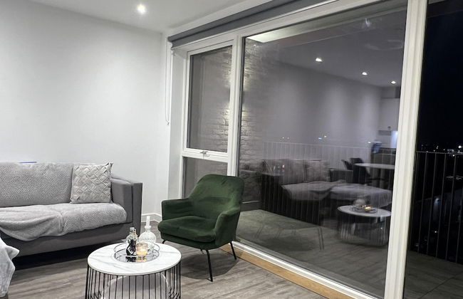 Riverside Retreat in Barking - Photo 21