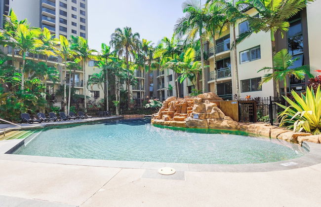 Currumbin Sands Holiday Apartments - Photo 57