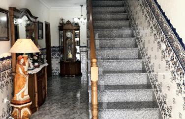 Charming House in Cortiçada with Balcony and Mountain View - Foto 26