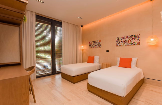 The Palm Luxury Villas Corasol by Lumina - Photo 20