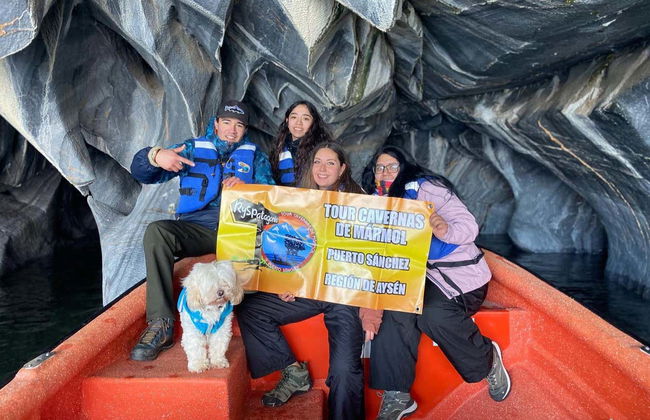 Puerto Sánchez & Marble Caverns Boat Tour - Foto 3