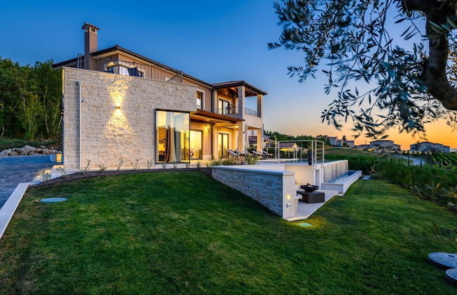 Comfortable Villa With Central Heating - Foto 1