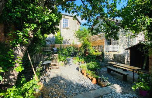 The Attic Apartment, Quay Street Studios Cardigan - Foto 11