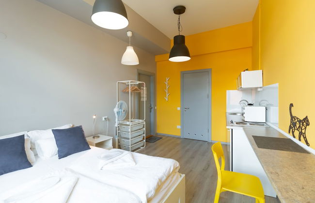 Stories Hub - Photo 35