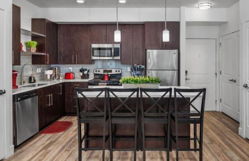 Luxury Place Next to UVU - Photo 19