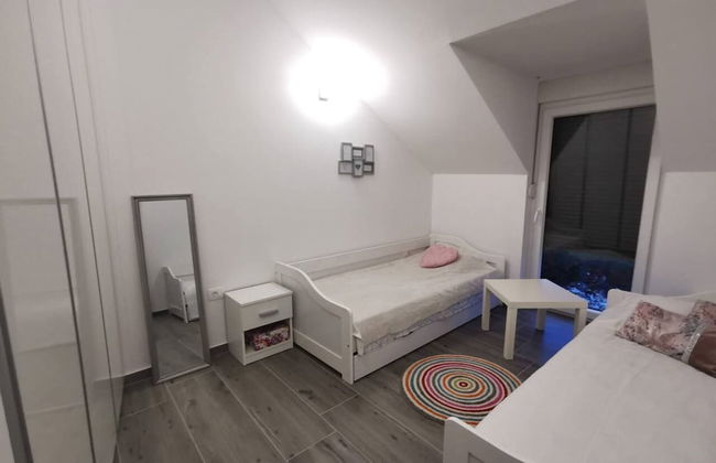 Luxurious 2-bed Appartment in Mandre With Pool - Foto 2