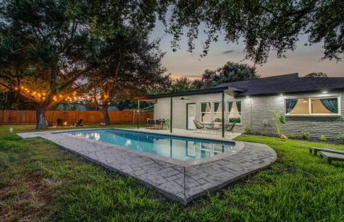 Friendswood Getaway - 5 Bedrooms + Pool + Patio - Foto 34