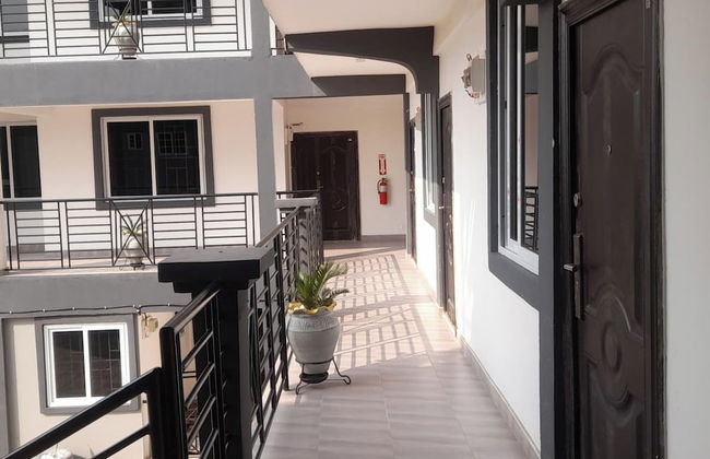 Lovely 2-bedroom and 2 Bathroom Apartment - Photo 16