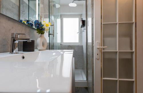 Flowers' Circle of piazza di Spagna - Foto 17