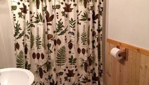 Rustic Room Rental in a Lodge for a Fishing Vacation on Kodiak Island, Alaska - Foto 5