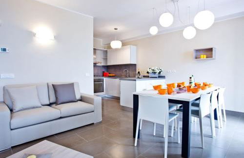SALA COMACINA APARTMENT NO 4-SLEEPS 10 by Italian Apartments - Foto 8