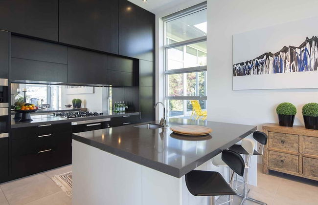 Supreme Lakefront Luxury Villa - Foto 4