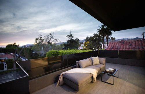 NEW Modern Oasis off Melrose - Rooftop - Pool - Foto 42
