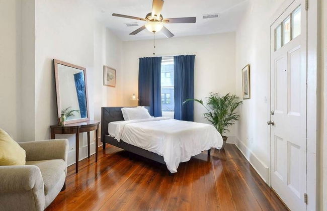 Montgomery Apartments on Magazine Street - Foto 19