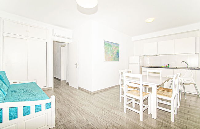 Apartamentos Falcó - Photo 15