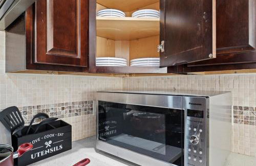 Modern Haven Near PATH NYC in 20 mins 12 PPL - Foto 17