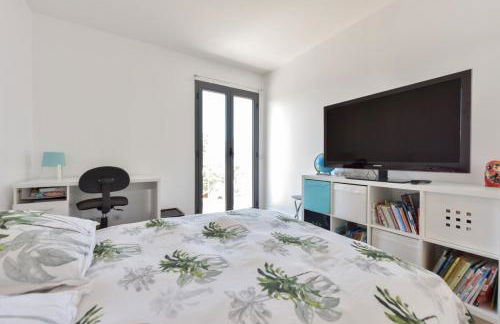 Contemporary Villa with Pool & Jacuzzi - Foto 9