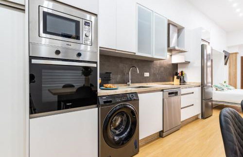 Sur Suites 2 Estudios Industriales - Photo 8