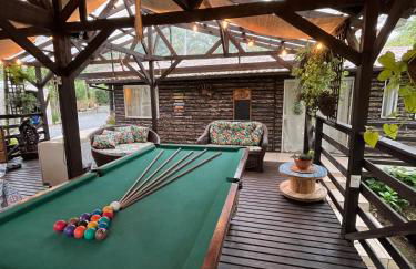 Sítio com piscina, churrasqueira, lareira, fogão à lenha, mesa de sinuca e vista para as montanhas - Foto 41