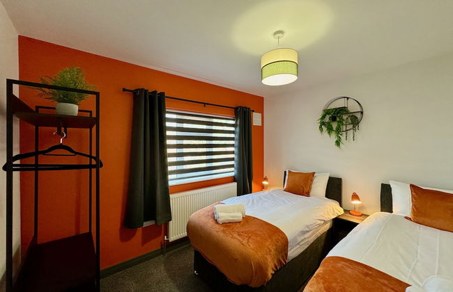 Sandringham House Serene Escape Cottage - Photo 8