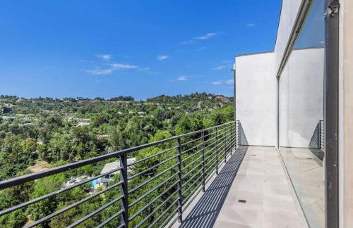 Spacious 4BR Retreat with Private Pool, Pool Table and Fast Wi-Fi Sleeps 9 Quiet Clinton Location - Foto 30