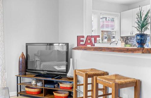 The Twisted Maple - Dogs Stay Free! - Foto 14