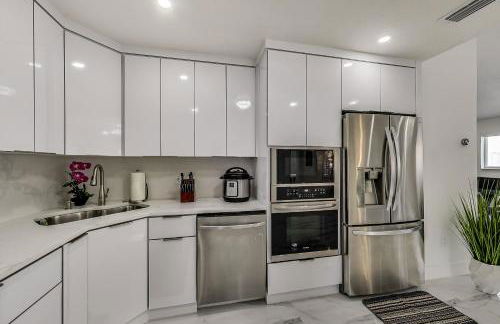 Luxurious Tropical Private Oasis by Mia Airport - Foto 5