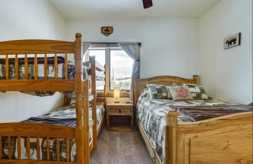 Luxe Cabin w/Hot Tub and Amazing Views - Foto 28