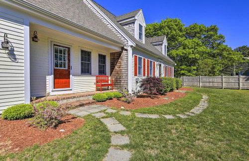 Cape Cod Home with Game Room - 3 Mi From Mayflower! - Foto 34