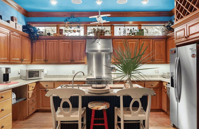 30A Grayt'n Greatful by Avantstay Charming Home+cottage, Walk to Western Lake - Foto 8