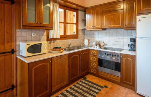 Mountain View Villa, by the Pool,Aris - Foto 16