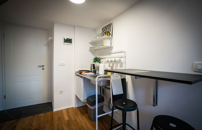 Rhino Studios - Photo 23