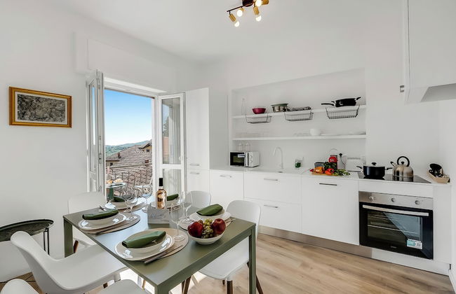 Luce Lake View on Stresa Hill - Photo 15