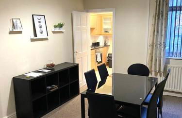 Royle House by SG Property Group - Photo 3