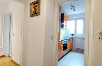 Helles Apartment mit Balkon am Großen Garten nahe Stadtzentrum - Foto 12