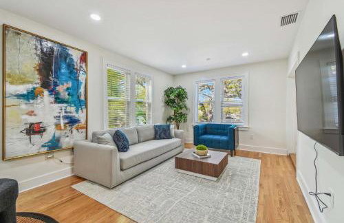 Top Floor - Sun Filled Home - Jacuzzi - Pets Ok - Foto 8