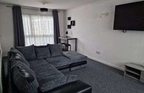 Airport,NEC,JLR,Bham. Entire house 5 beds. - Foto 15