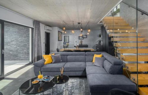 Stunning Home In Sivati - Photo 5