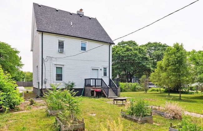 Spacious 4BR Getaway: Perfect for Family & Friends - Foto 31