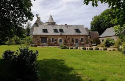 charmante longère sur domaine de Kerguéréon - Foto 3