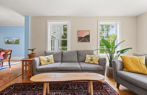 Sugar Maple Farm near Acadia - 5 Bedrooms, 5 Beds with FirePit and Large Deck - Foto 22