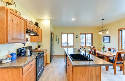 Spacious Home 10 Minutes to Ten Sleep Canyon! - Foto 11