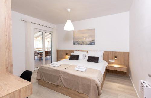 Apartments Foric Rab with Heated Pool, Sauna & Gym - Photo 77