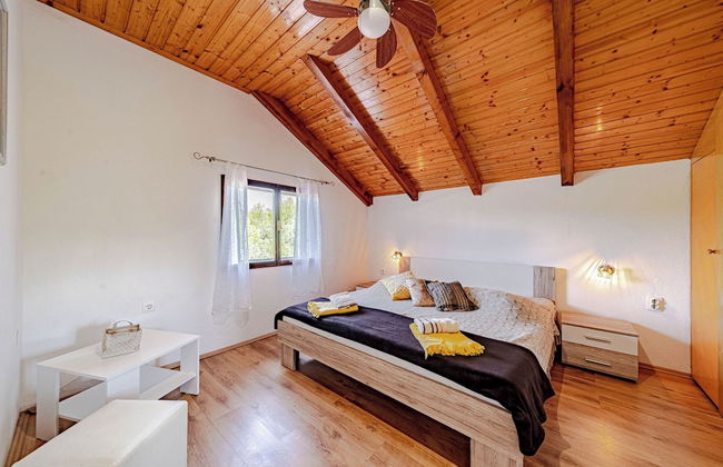 Pool House Potirna - Foto 1