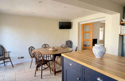 Beautiful spacious Home in Hereford - sleeps 7 - Photo 32