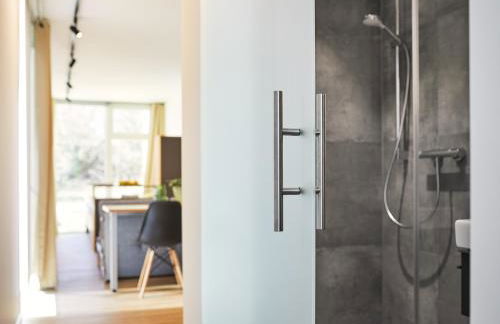 Modern ausgebauter Überseecontainer als Tiny House - Foto 8