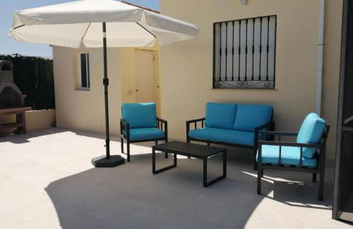 Villa - Sleeps 4 - Pool - Patio - Parking - Foto 15