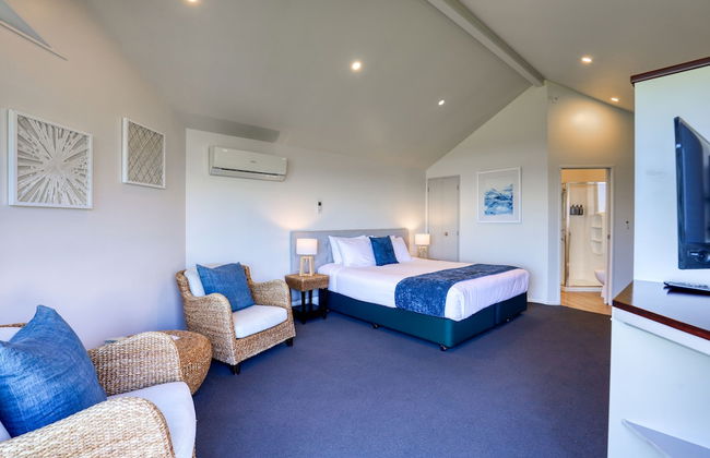 Castaways Resort - Photo 23